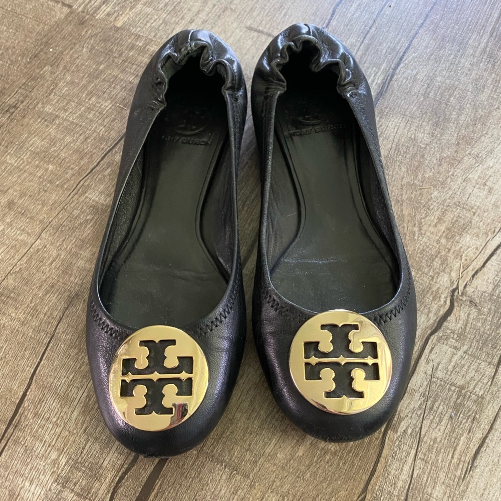 Tory Burch Minnie black flats